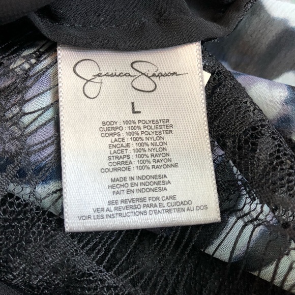 Floral Flutter Top by Jessica Simpson, Size L - Picture 6 of 8